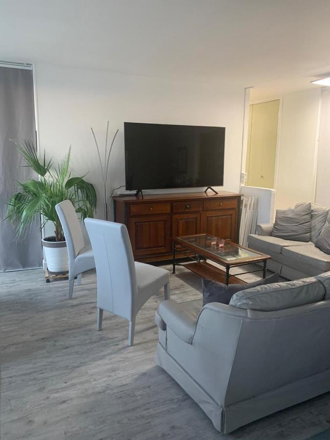 Grand Appartement Proche De Paris Chille 외부 사진