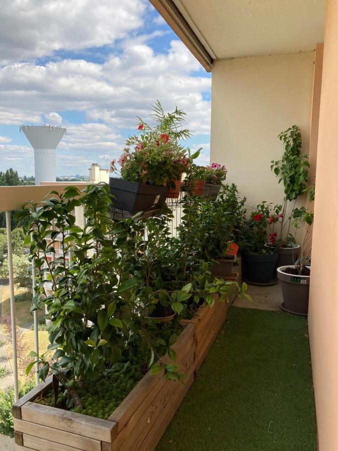 Grand Appartement Proche De Paris Chille 외부 사진