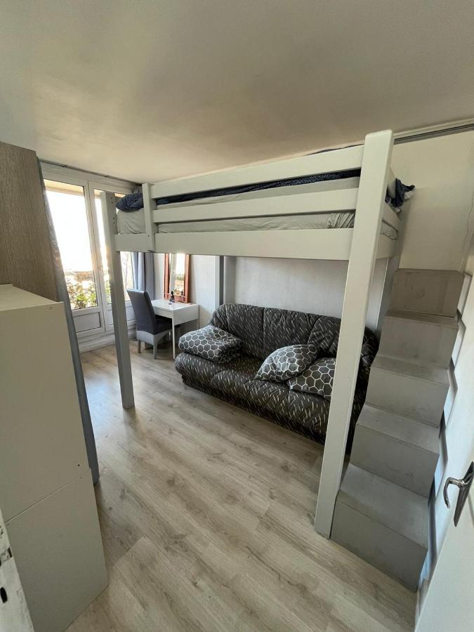 Grand Appartement Proche De Paris Chille 외부 사진